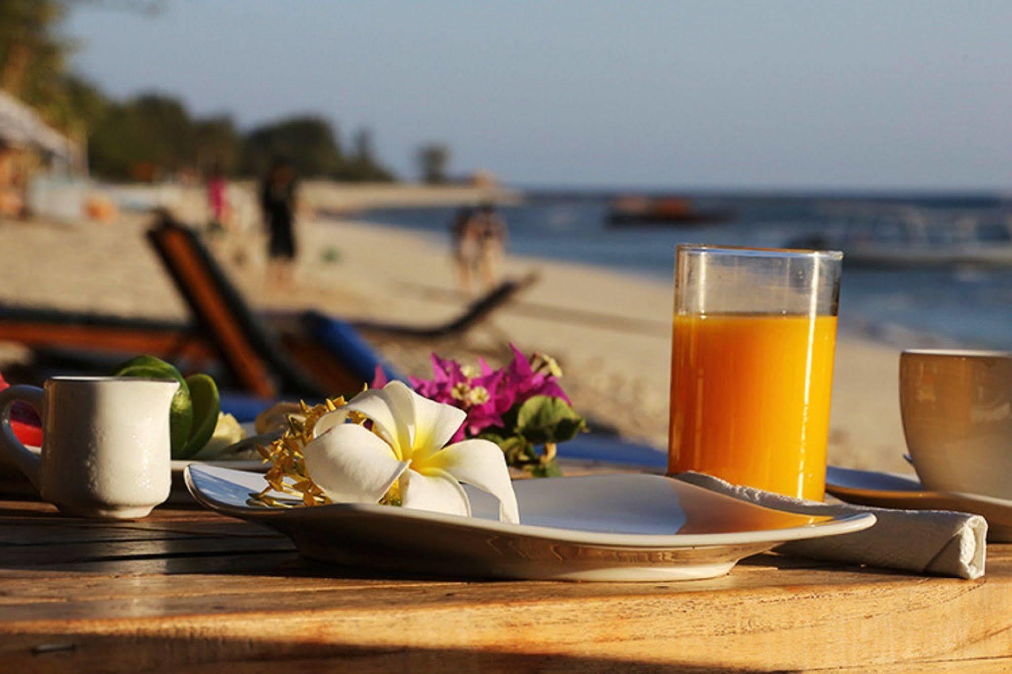 Samba Beachfront View 4* Gili Trawangan